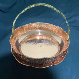 سبد شکلات مسی سیاه قلم گل برجسته